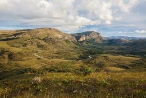 Campos Rupestres e a Beleza das Paisagens Pedrosas